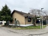 Individueller Bungalow mit viel Licht und Privatsphäre in zentraler Lage von Linkenheim-Hochstetten - Bild