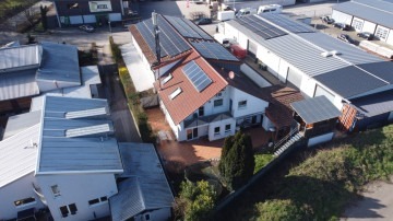 Eine Immobilie, zwei Möglichkeiten- Wohnen und Gewerbe verbinden, 76351 Linkenheim-Hochstetten, Werkstatt